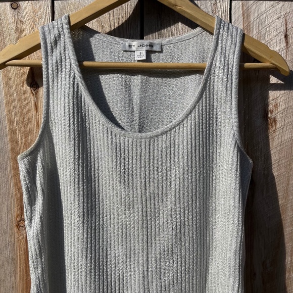ST. JOHN ribbed wool knit scoop neck shell - silver grey (small) - Picture 1 of 6